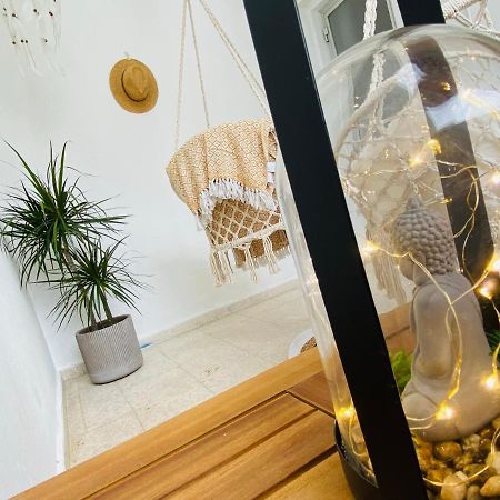 Boho-Chic One Bedroom Flat In Engomi Exterior foto